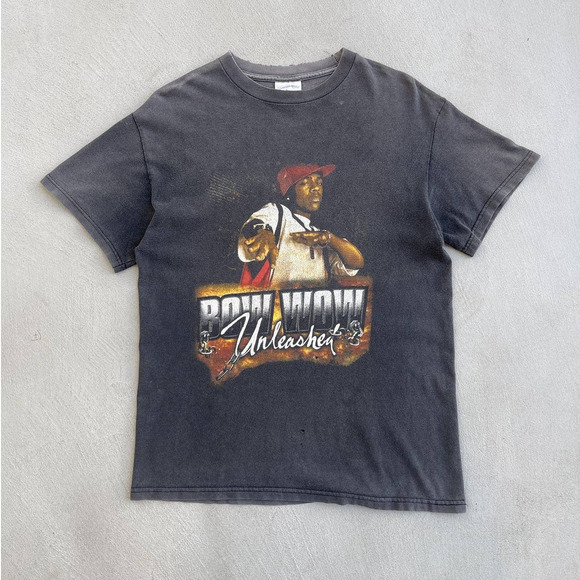 SUPER RARE Vintage 2003 Bow Wow Unleashed Tour Tee (M)